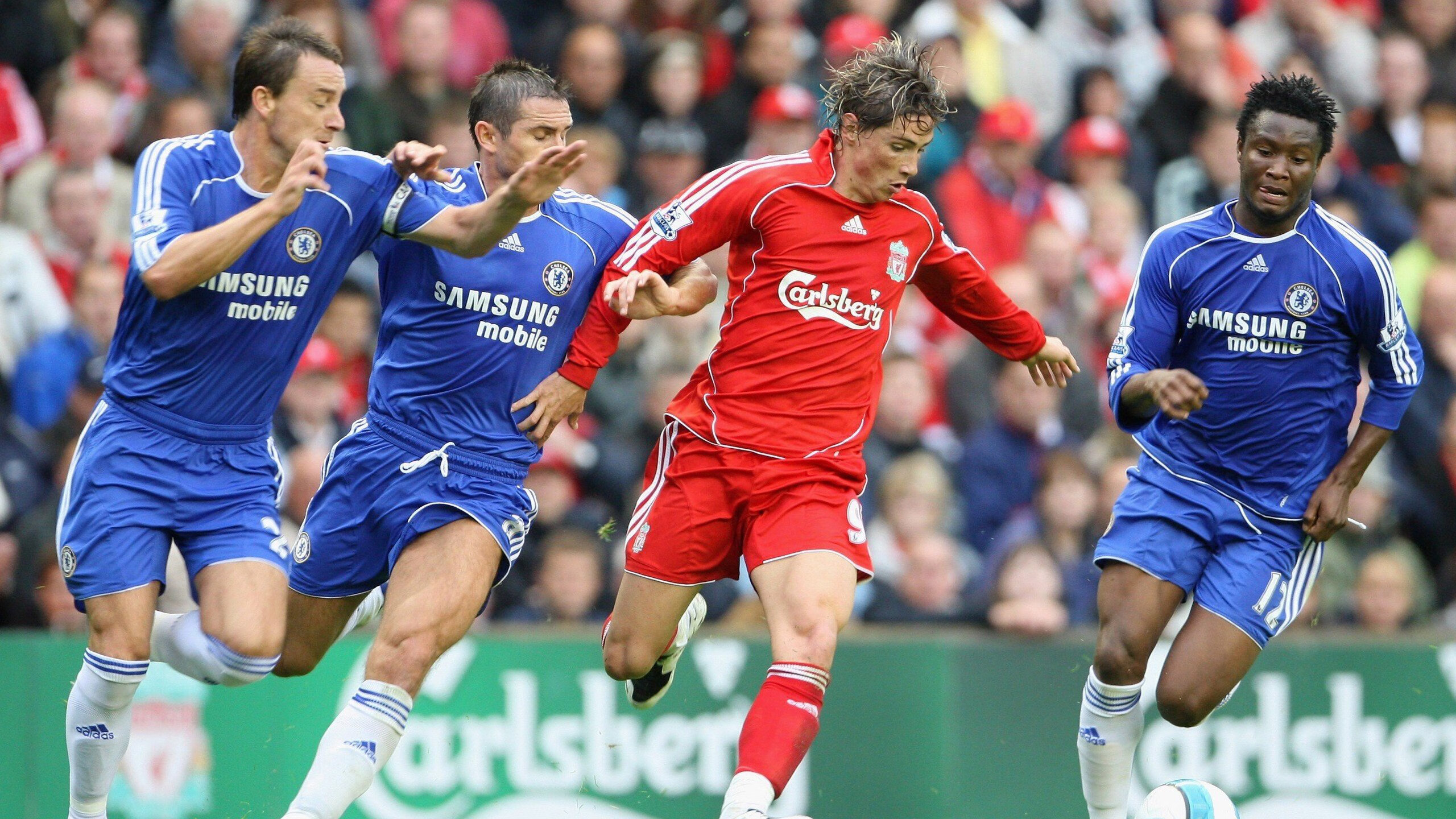 爱游戏中国官方网站平台-世界杯百年经典：那些令人难忘的巅峰对决，世界杯经典瞬间